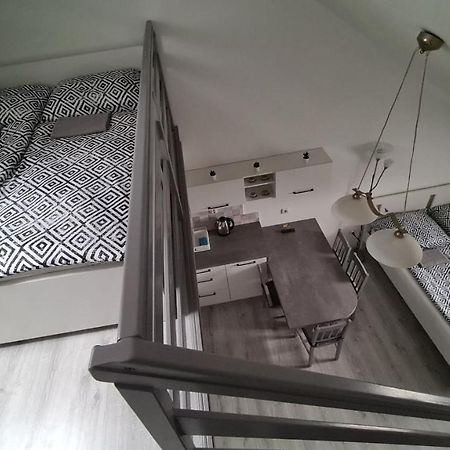 Gyulai-Fuerdo-Apartman Ii. Esterno foto