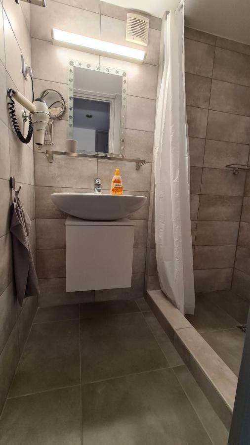 Gyulai-Fuerdo-Apartman Ii. Esterno foto
