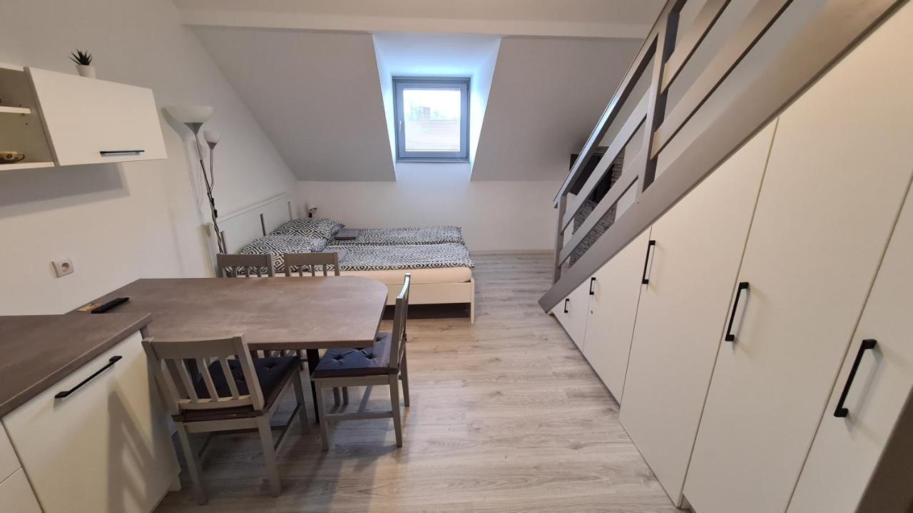 Gyulai-Fuerdo-Apartman Ii. Esterno foto