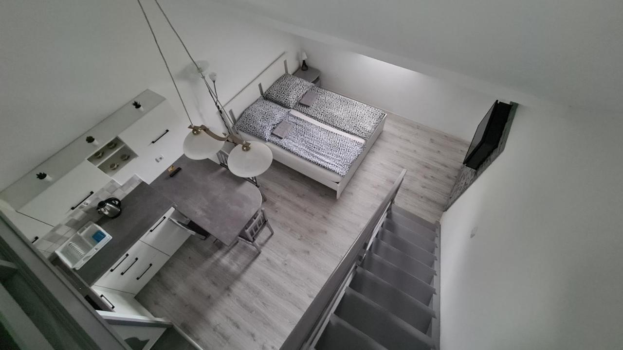 Gyulai-Fuerdo-Apartman Ii. Esterno foto
